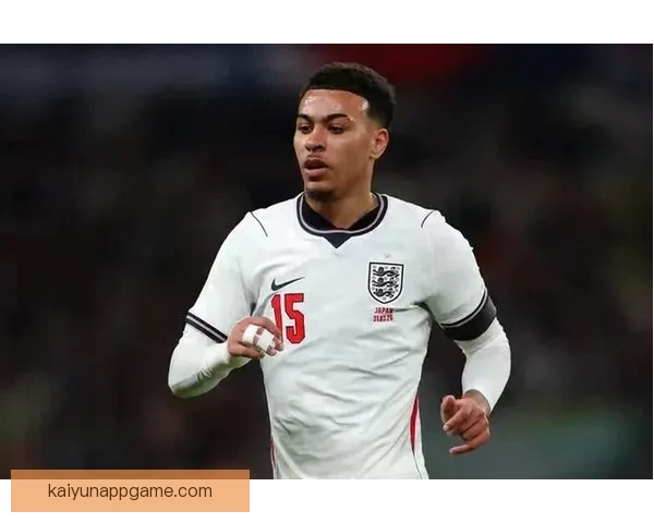 曼联再度接洽英格兰铁卫球员愿加盟曾被标价七千万失败